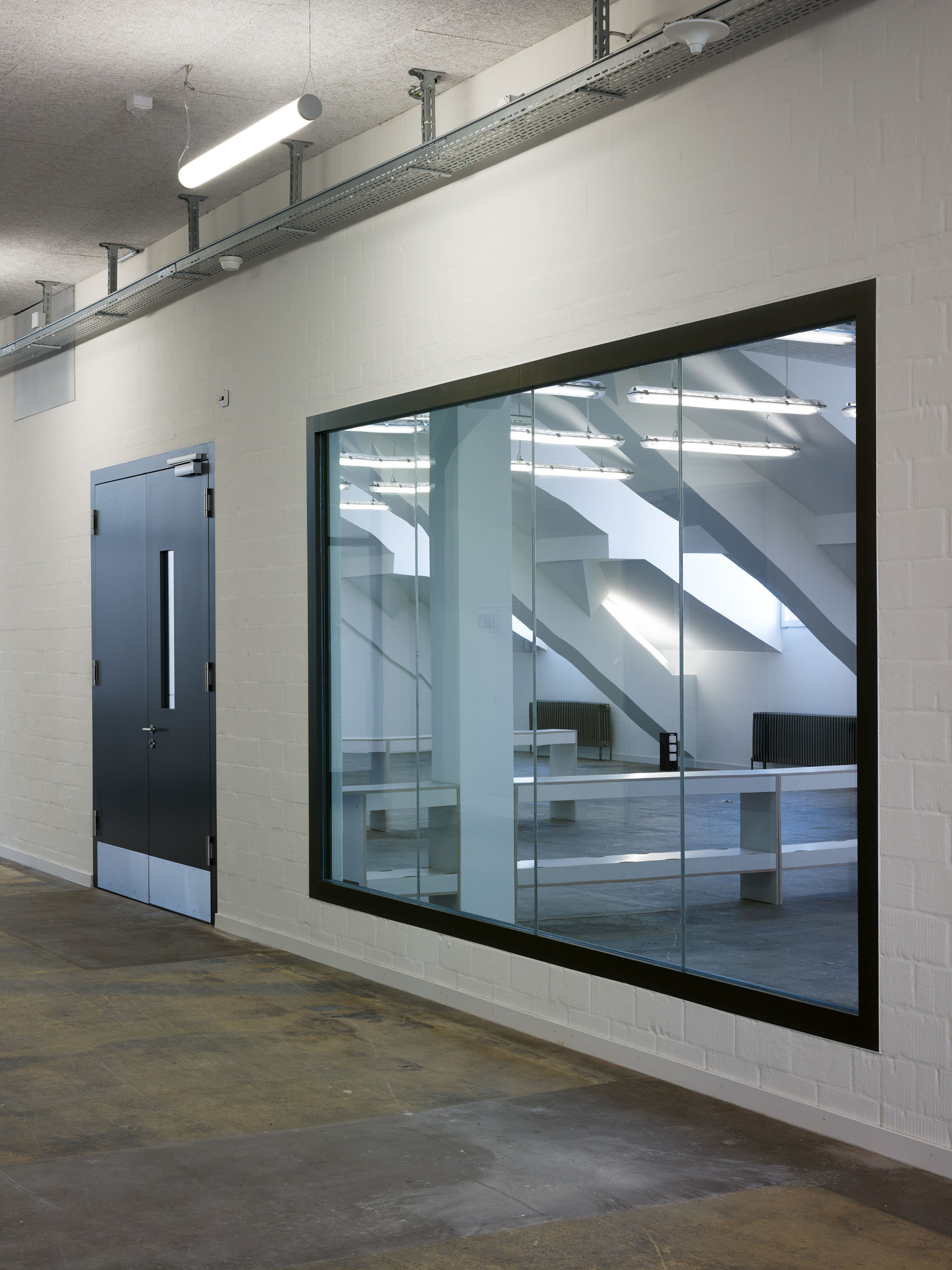 E13483 Alpa 042986 2560